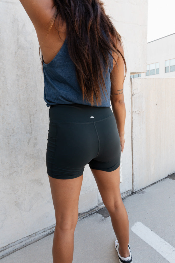 Alabaster Biker Shorts - Gray