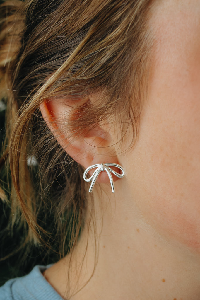 Tied Grace Earrings - Silver