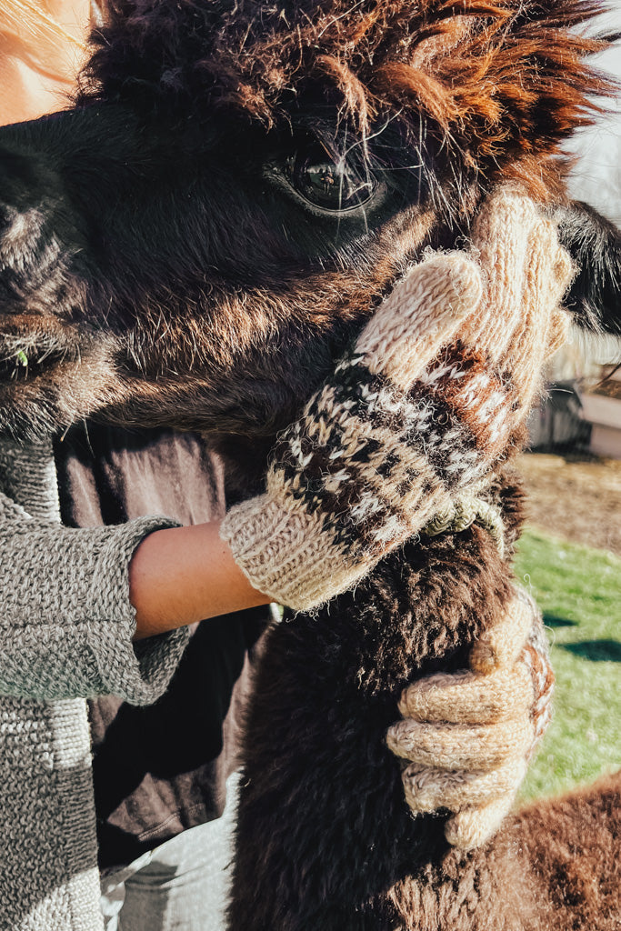 Fruitful Gloves - Natural