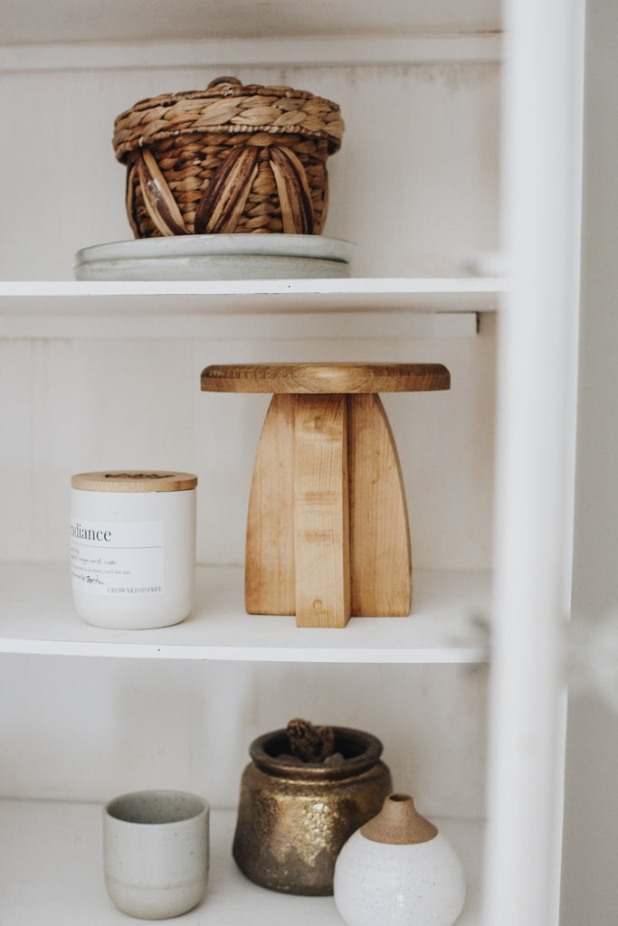 Deep Roots Pedestal  (2 color options)