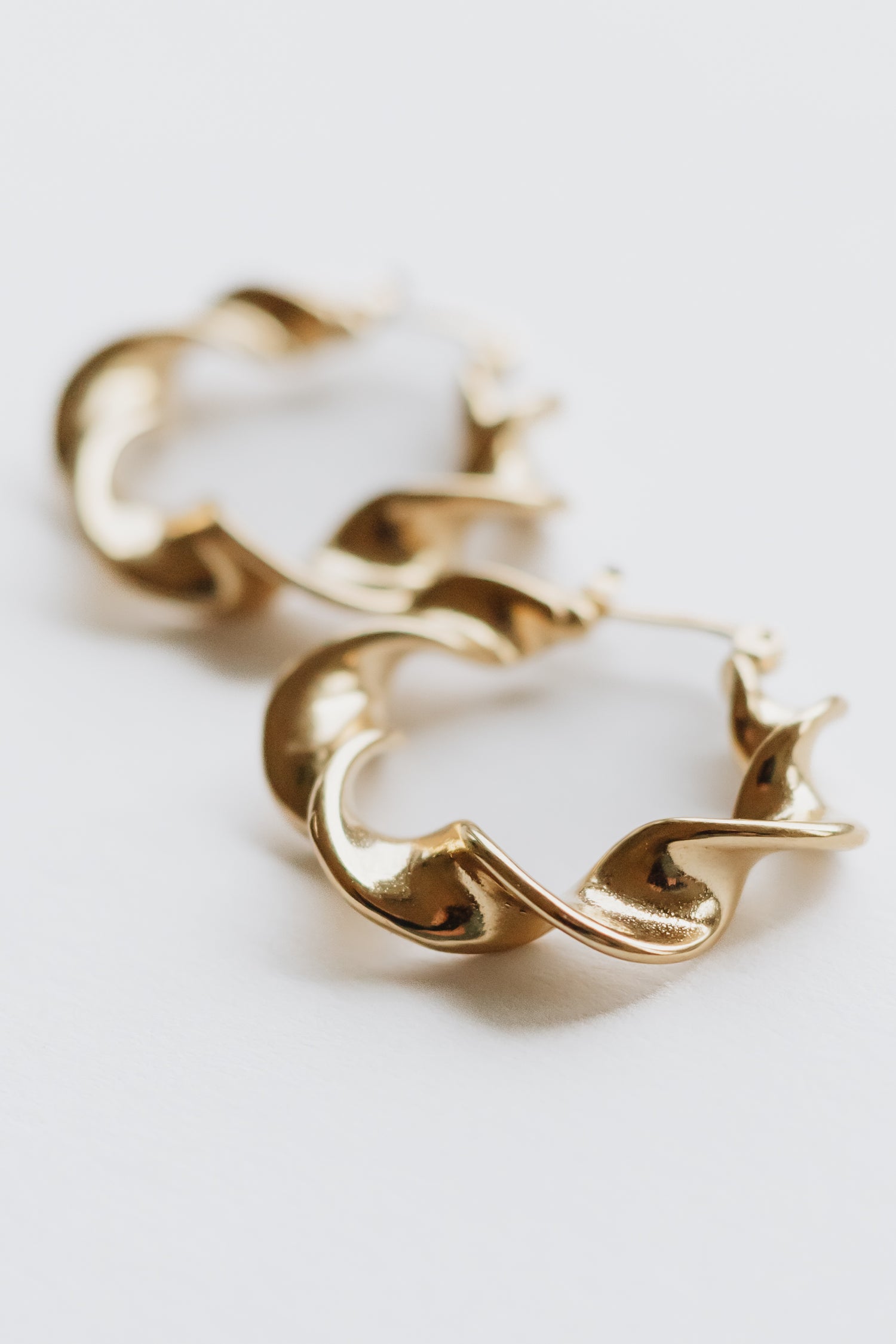 Lineage Earrings - Gold