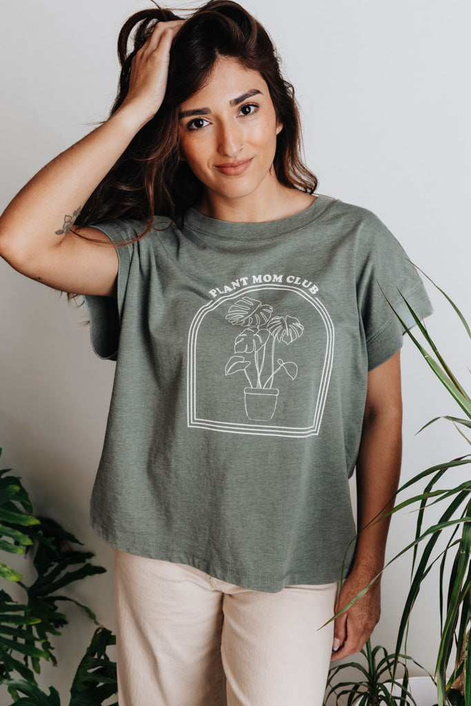 Plant Mom Club Tee