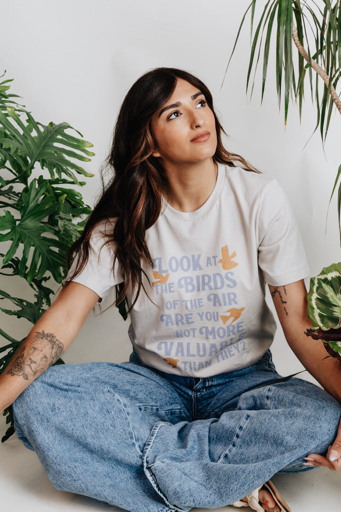 Look At the Birds Tee